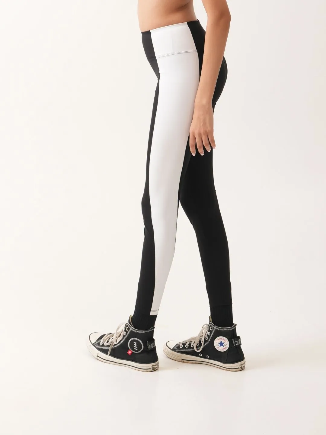 Ray Leggings in Black & White