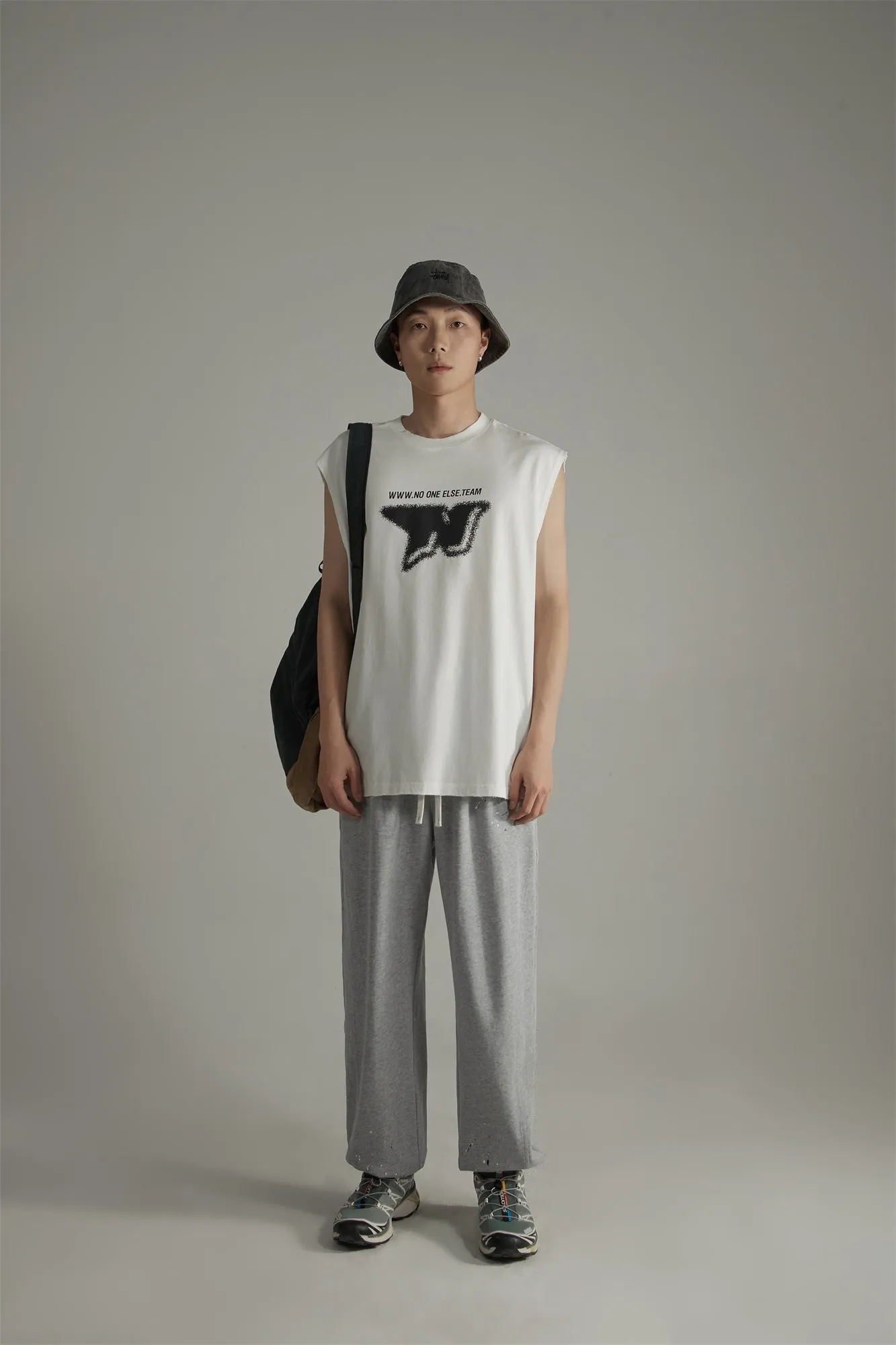String Banding Jogger Pants